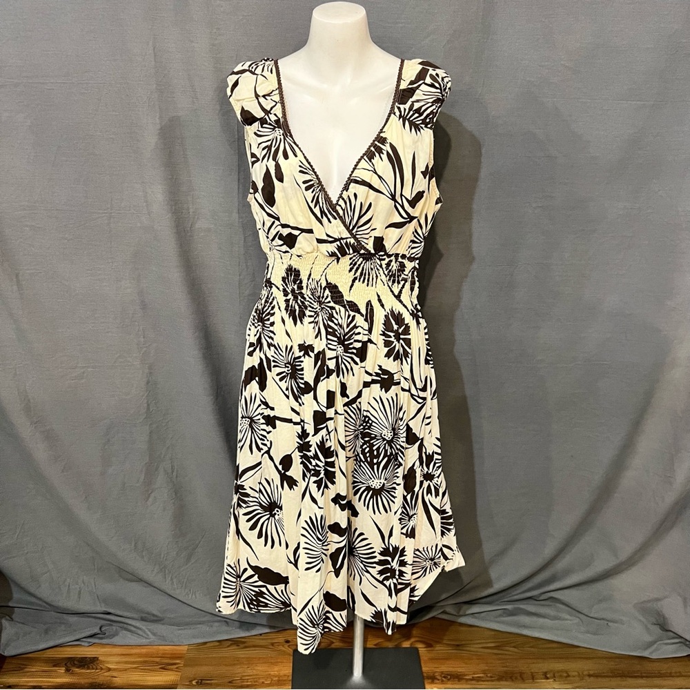 Speed Control Asymmetrical Dress in Cream and Brown Floral